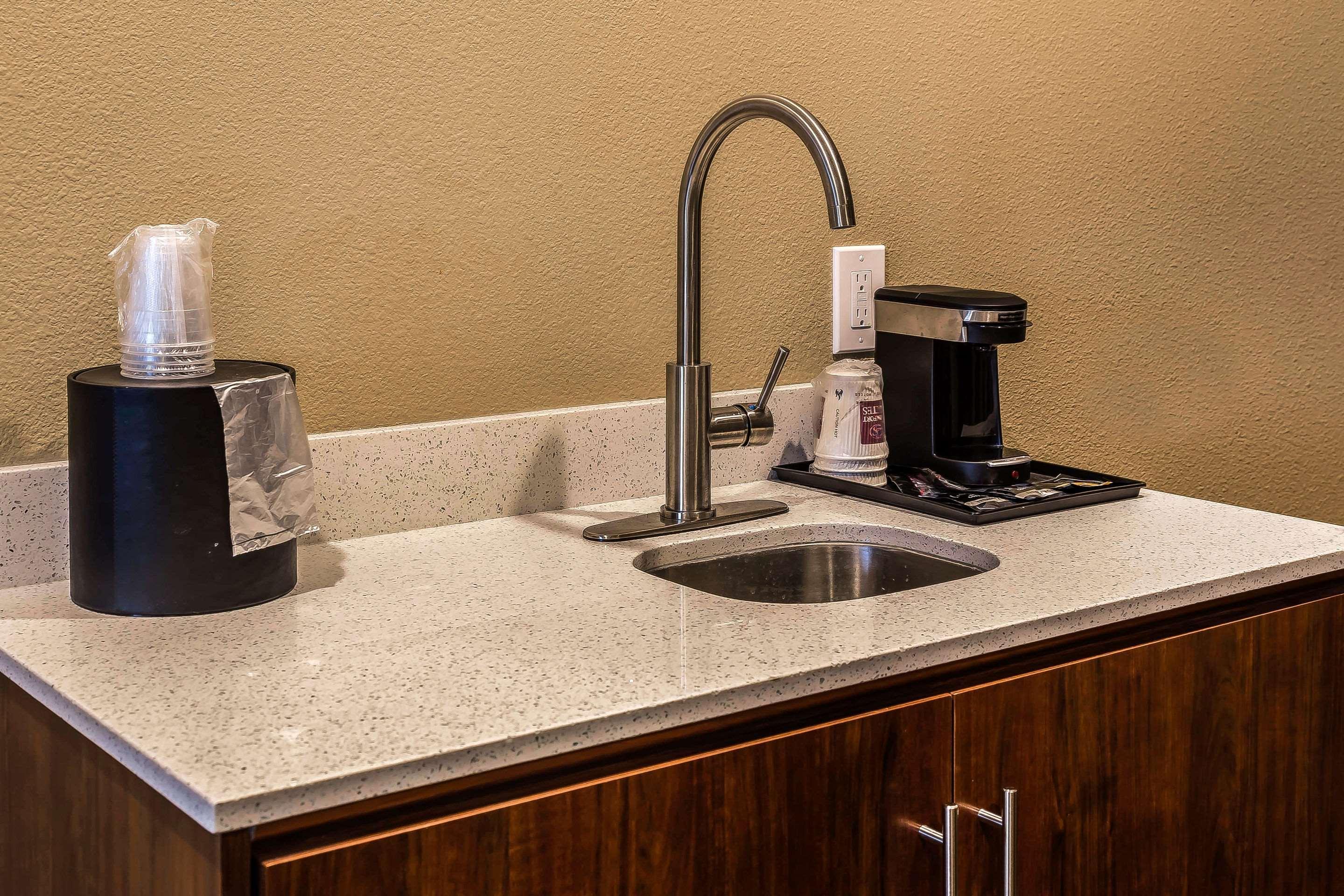 Comfort Suites San Jose Airport Екстер'єр фото