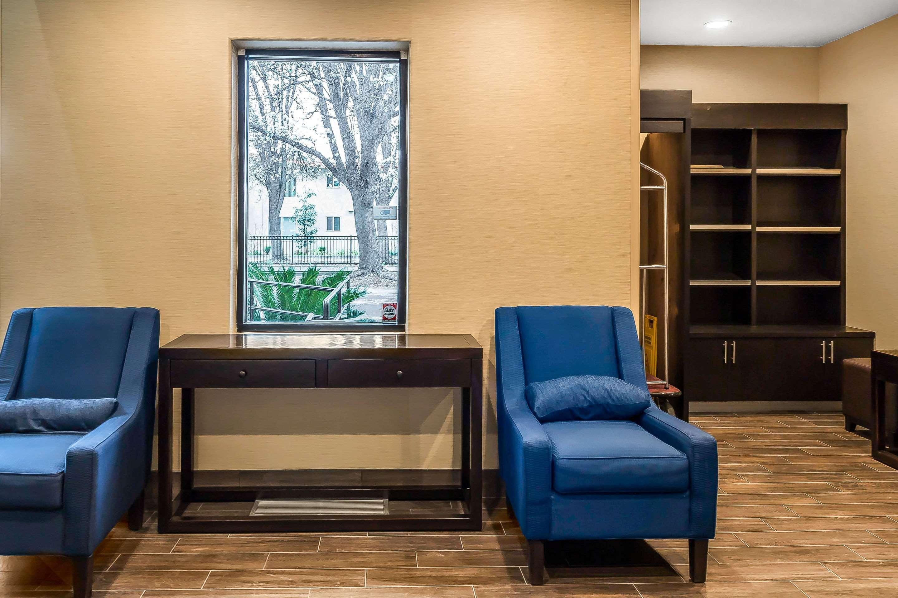 Comfort Suites San Jose Airport Екстер'єр фото