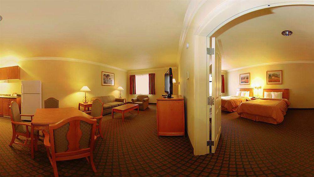 Comfort Suites San Jose Airport Екстер'єр фото